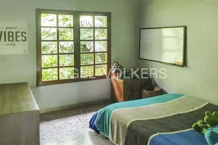 Casa de 4 alcobas en venta en Loma Del Chocho, Envigado, 160 m² · foto 5 de 6
