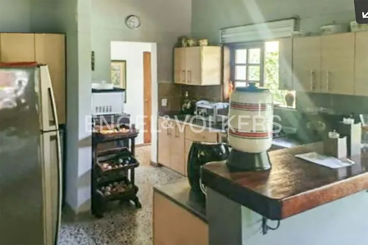 Casa de 4 alcobas en venta en Loma Del Chocho, Envigado, 160 m² · foto 4 de 6