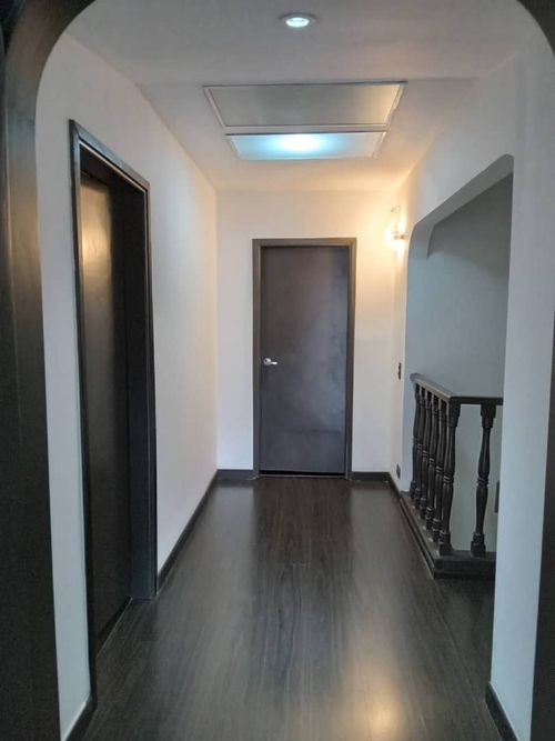 Casa de 5 alcobas en arriendo en Las Margaritas, Bogotá, 320 m² · foto 8 de 20