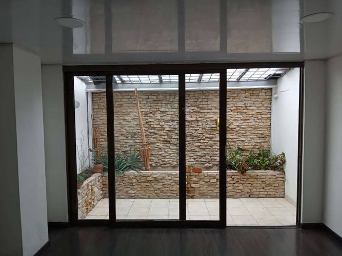 Casa de 5 alcobas en arriendo en Las Margaritas, Bogotá, 320 m² · foto 10 de 20
