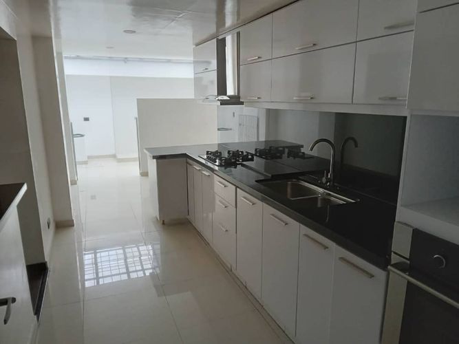 Casa de 5 alcobas en arriendo en Las Margaritas, Bogotá, 320 m² · foto 13 de 20