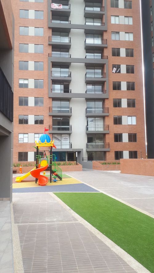 Apartamento de 2 alcobas en venta en El Redil, Bogotá, 59 m² · foto 3 de 17