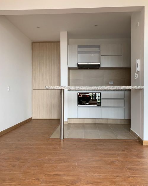 Apartamento de 2 alcobas en venta en El Redil, Bogotá, 59 m² · foto 6 de 17