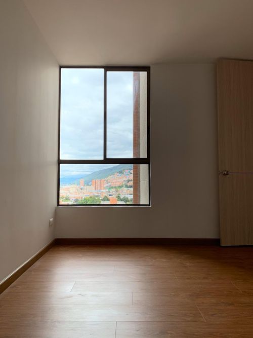 Apartamento de 2 alcobas en venta en El Redil, Bogotá, 59 m² · foto 14 de 17