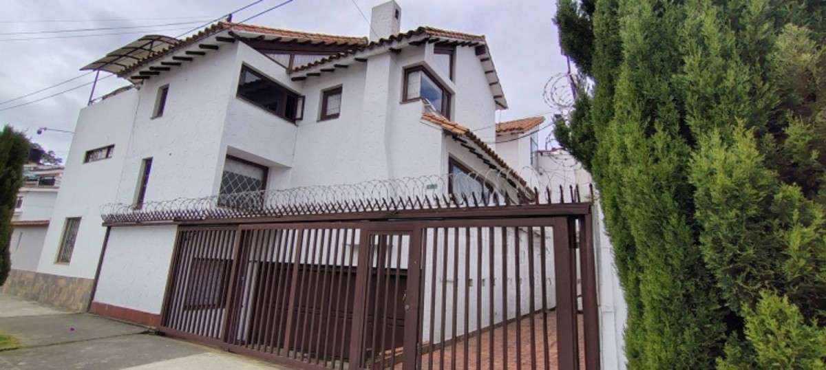 Casa en venta en El Batán, Bogotá · foto 4 de 24
