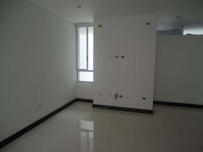 Apartamento de 3 alcobas en venta en Santa Teresita, Cali, 156 m² · foto 9 de 24