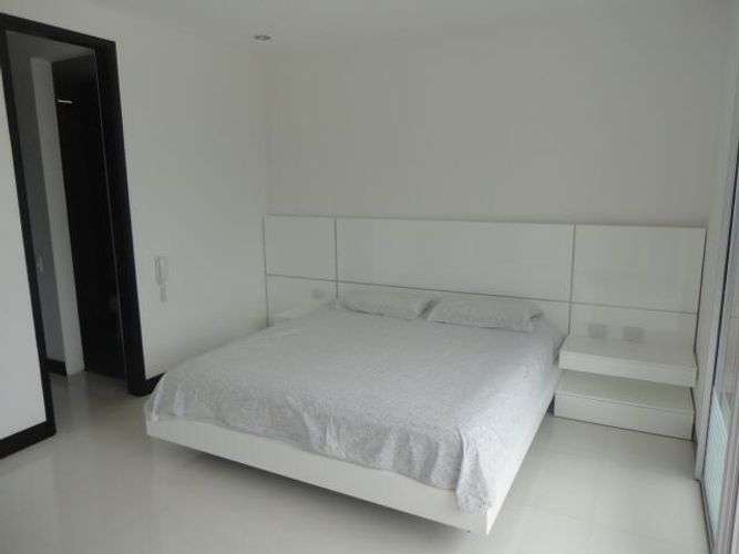 Apartamento de 3 alcobas en venta en Santa Teresita, Cali, 156 m² · foto 12 de 24