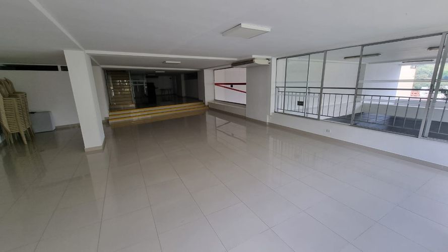 Apartamento de 3 alcobas en venta en Santa Teresita, Cali, 156 m² · foto 17 de 24