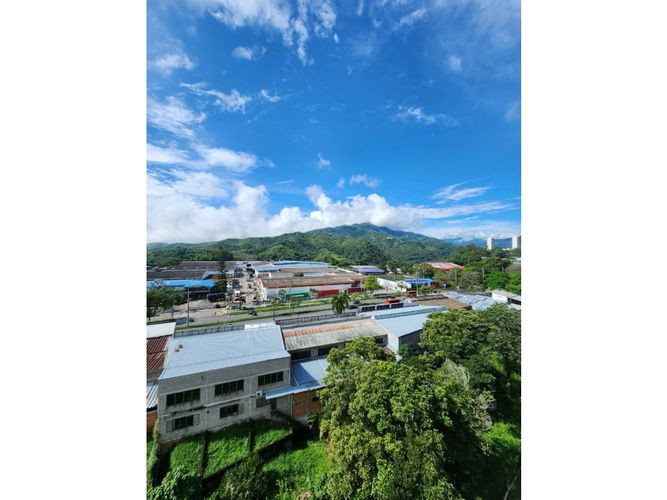 Apartamento de 3 alcobas en venta en Varsovia, Ibagué, 71 m² · foto 16 de 17