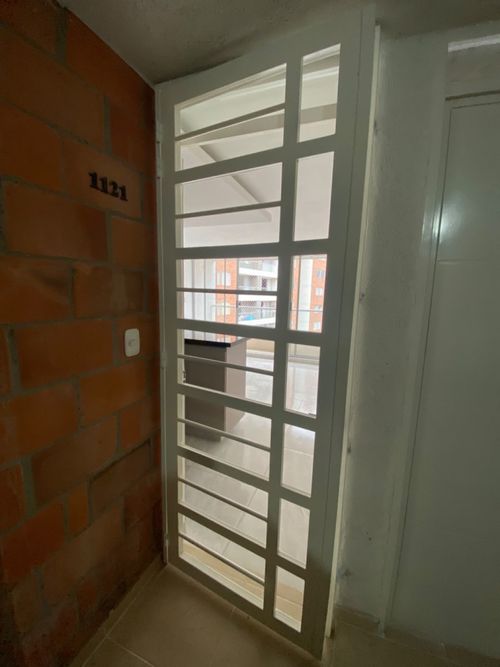 Apartamento de 2 alcobas en venta en Centro, Piedecuesta, 60 m² · foto 2 de 23