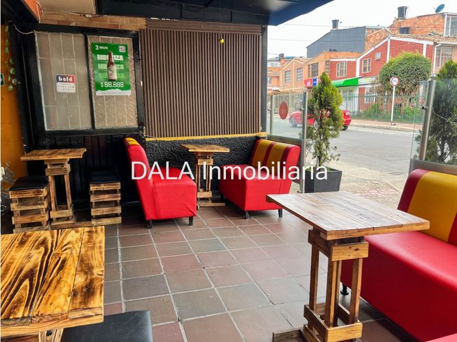 Casa de 8 alcobas en venta en Centro Historico, Chía, 282 m² · foto 2 de 19
