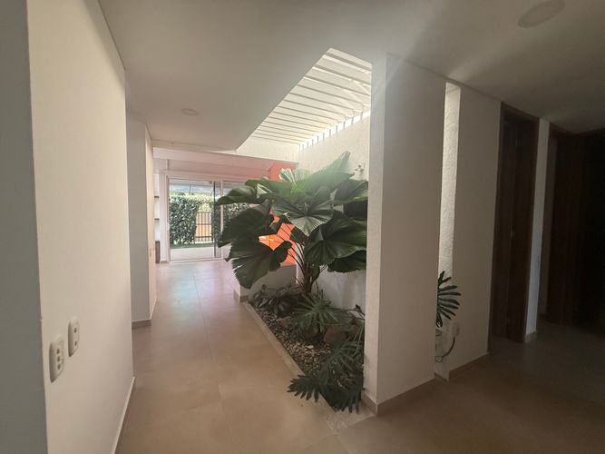 Casa de 3 alcobas en venta en El Castillo, Jamundí, 155 m² · foto 6 de 14