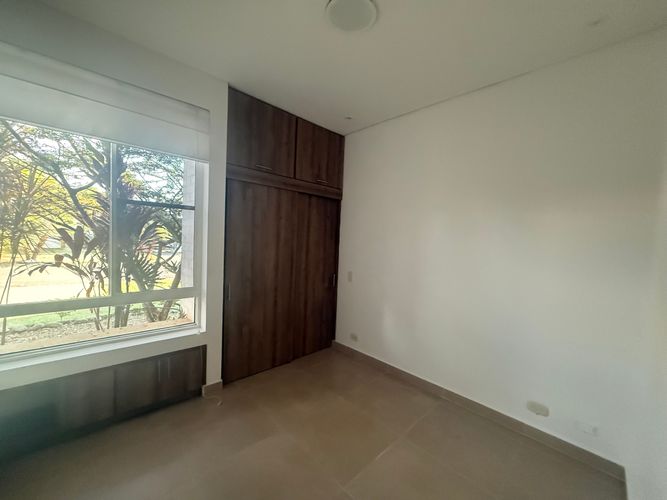 Casa de 3 alcobas en venta en El Castillo, Jamundí, 155 m² · foto 7 de 14