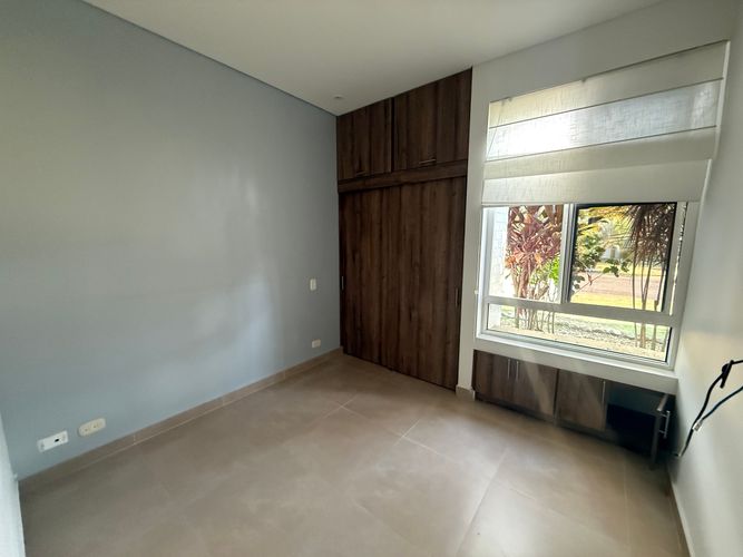 Casa de 3 alcobas en venta en El Castillo, Jamundí, 155 m² · foto 10 de 14