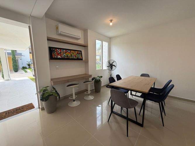 Casa de 4 alcobas en venta en El Castillo, Jamundí, 160 m² · foto 5 de 24