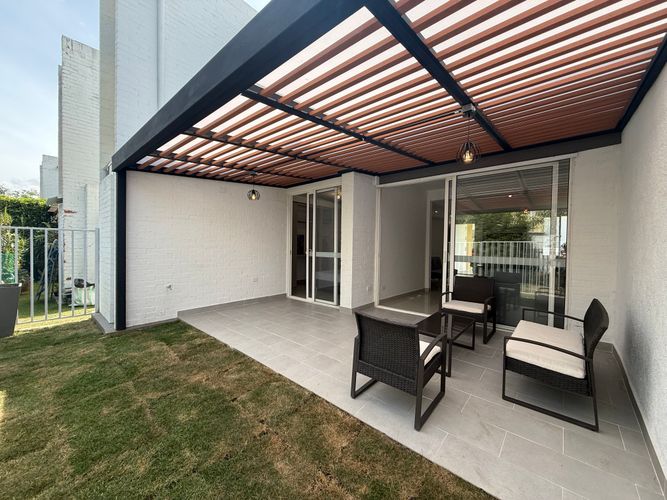 Casa de 4 alcobas en venta en El Castillo, Jamundí, 160 m² · foto 23 de 24