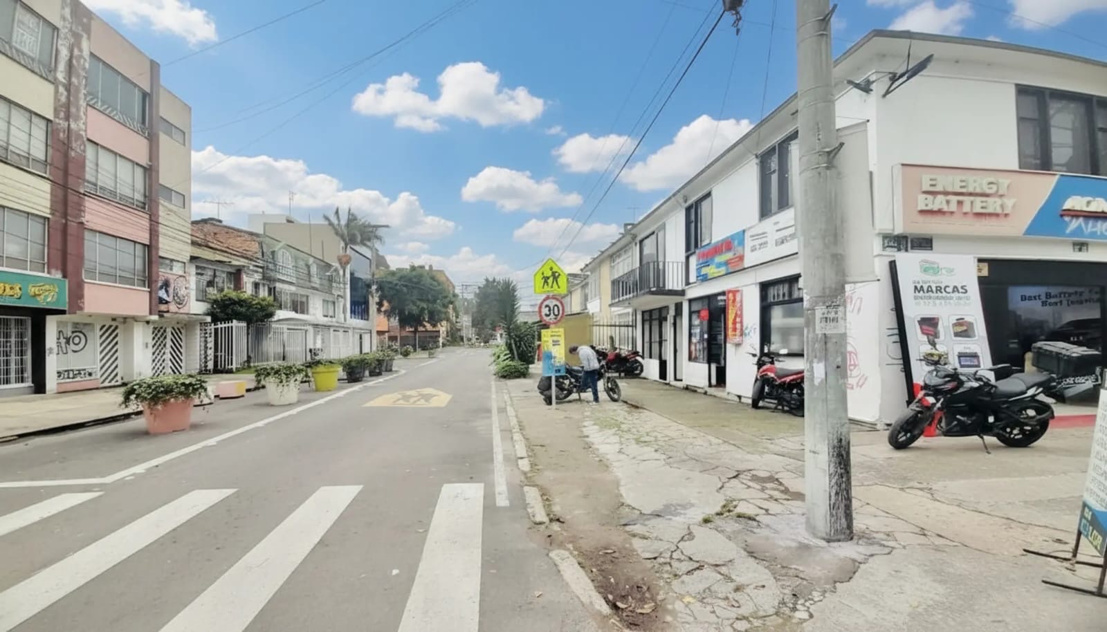 Casa en venta en San Felipe, Bogotá · foto 2 de 12