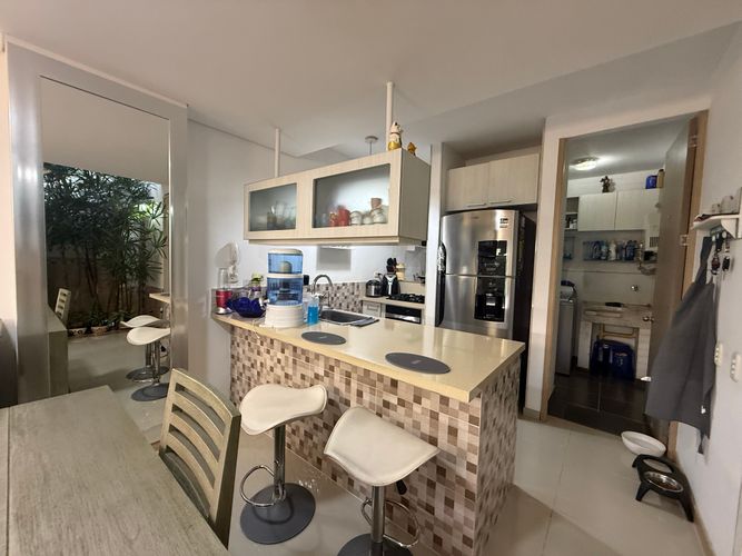 Casa de 3 alcobas en venta en El Castillo, Jamundí, 144 m² · foto 5 de 19