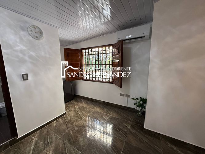 Casa de 4 alcobas en venta en La Campiña, Girón, 176 m² · foto 3 de 20
