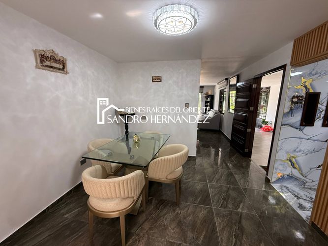 Casa de 4 alcobas en venta en La Campiña, Girón, 176 m² · foto 12 de 20