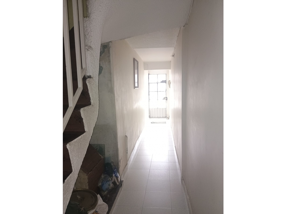 Casa en venta en Bella Vista, Bogotá · foto 2 de 24