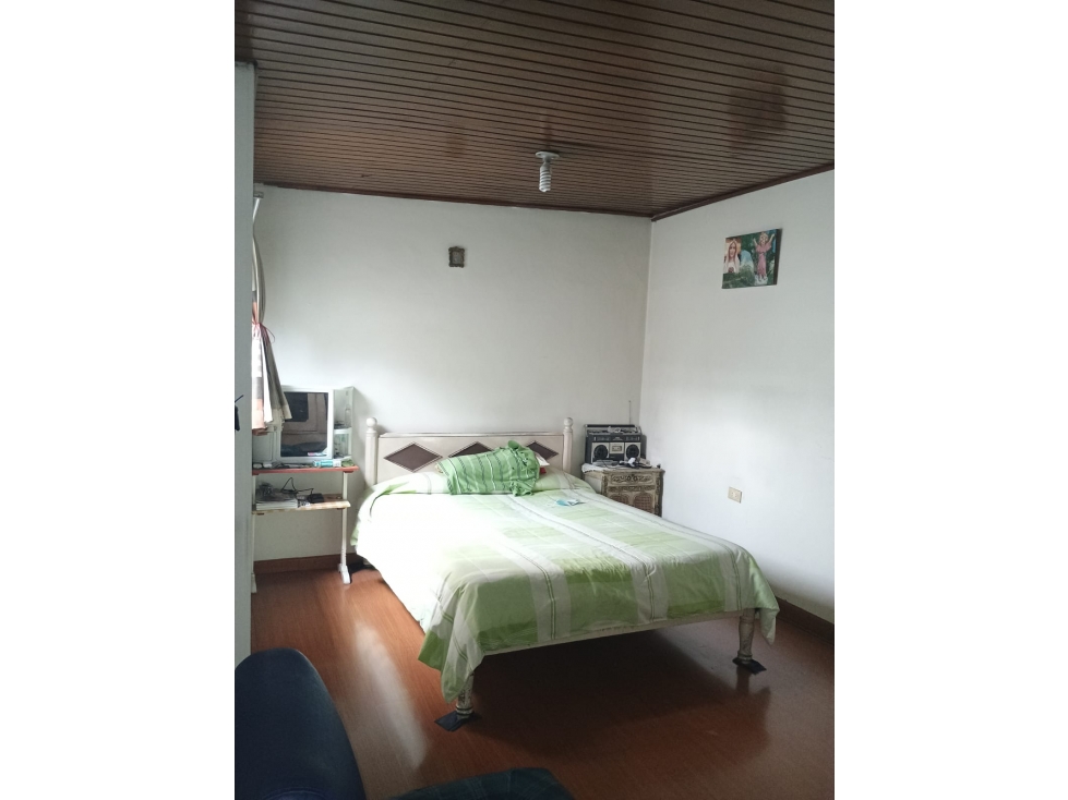 Casa en venta en Bella Vista, Bogotá · foto 5 de 24