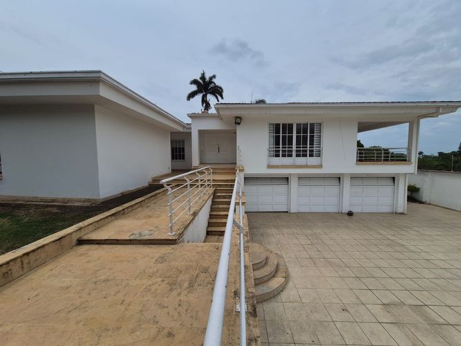 Casa de 4 alcobas en venta en Ciudad Jardin, Cali, 820 m² · foto 11 de 24