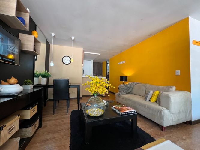 Apartaestudio en venta en La Macarena, Bogotá, 44 m² · foto 9 de 24