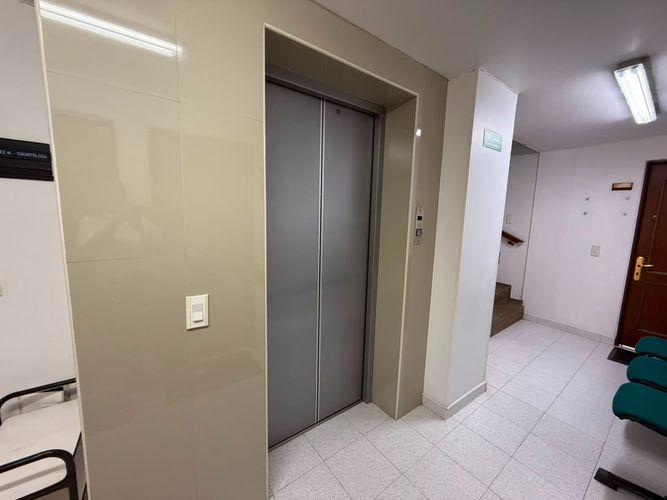 Apartaestudio en venta en Chapinero, Bogotá, 31 m² · foto 12 de 14