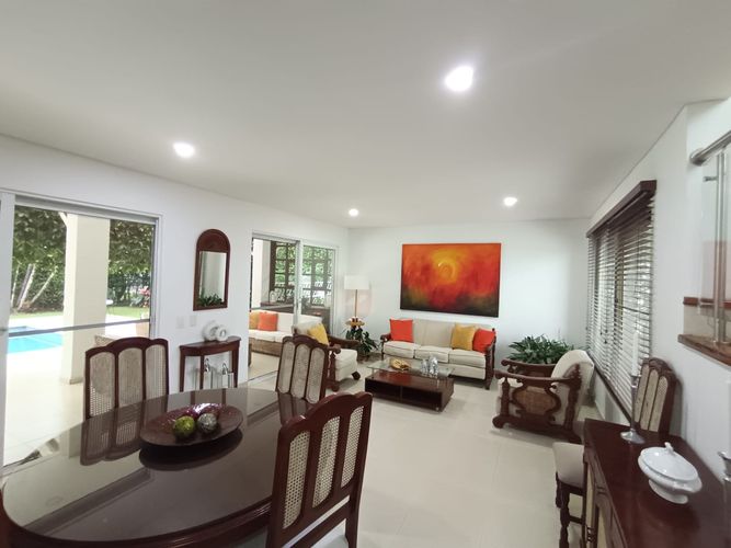 Casa de 4 alcobas en venta en La Morada, Jamundí, 233 m² · foto 3 de 24