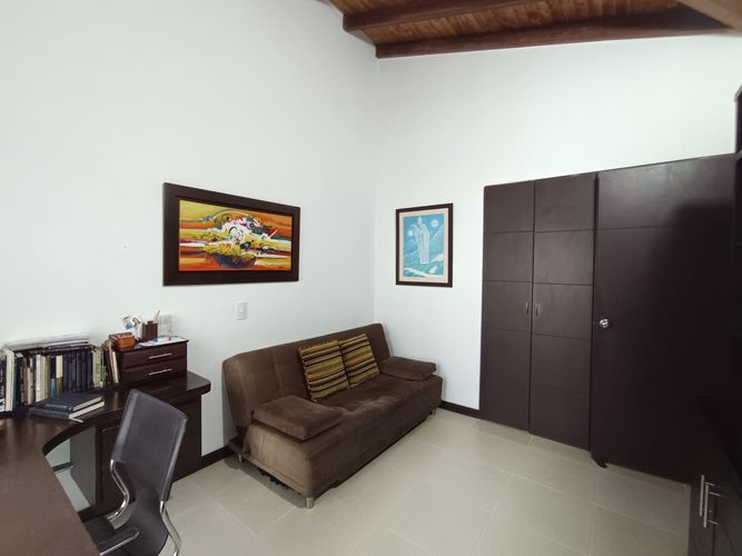 Casa de 4 alcobas en venta en La Morada, Jamundí, 233 m² · foto 21 de 24