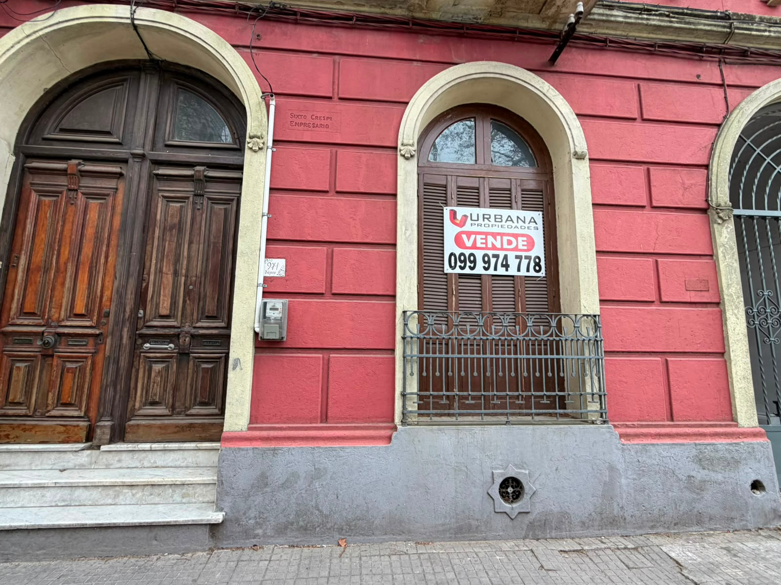 GRAN CASA PARA EMPRESA, RECIDENCIAL O FLIA NUMEROSA.