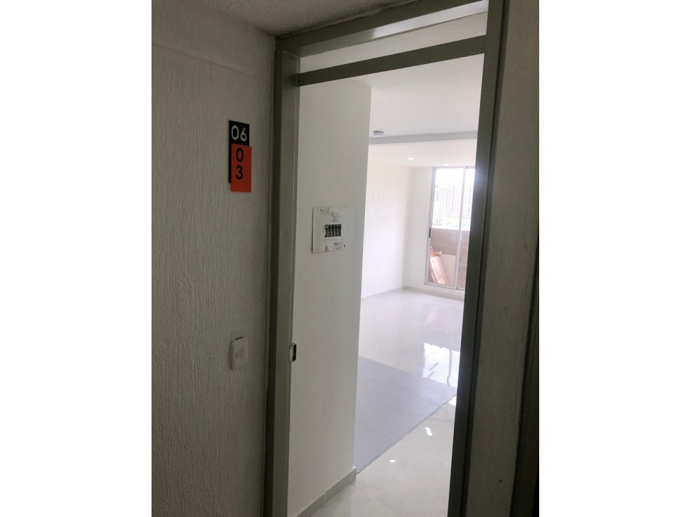 Apartamento en venta en La Prosperidad, Madrid 2