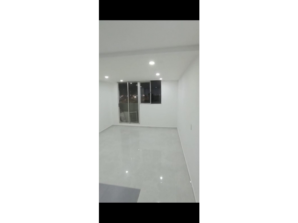 Apartamento en venta en La Prosperidad, Madrid 4