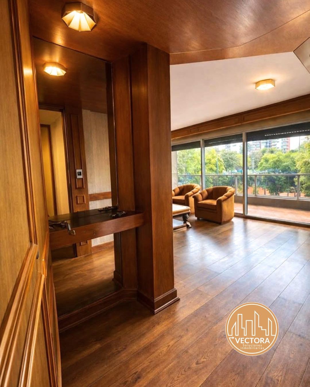 SE VENDE HERMOSO APARTAMENTO DE 4 DORMITORIO / 4 BAÑOS / TERRAZA AL FRENTE Y GARAJE EN PUNTA CARRETAS / PARQUE VILLA BIARRITZ - Bild 2