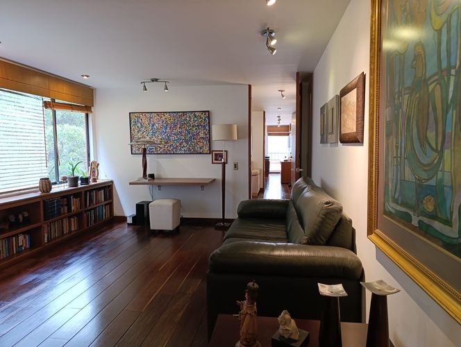 Apartamento de 3 alcobas en venta en El Refugio, Bogotá, 200 m² · foto 17 de 24