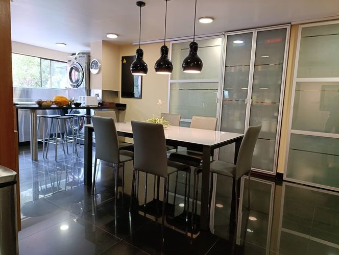 Apartamento de 3 alcobas en venta en El Refugio, Bogotá, 200 m² · foto 16 de 24