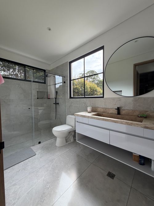 Casa de 4 alcobas en venta en Cabeceras De Llanogrande, Rionegro, 236 m² · foto 11 de 14