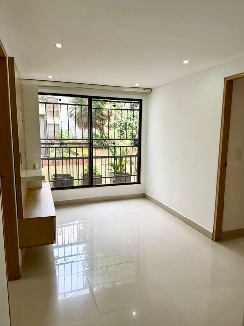 Apartamento de 3 alcobas en venta en Multicentro, Cali, 92 m² · foto 11 de 24