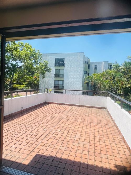 Apartamento de 3 alcobas en venta en Multicentro, Cali, 92 m² · foto 13 de 24
