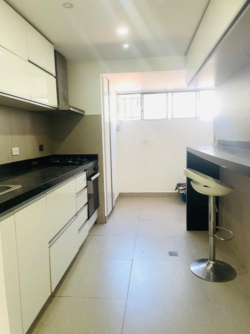 Apartamento de 3 alcobas en venta en Multicentro, Cali, 92 m² · foto 16 de 24