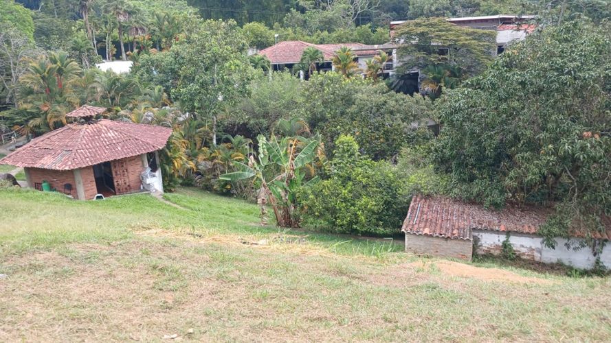 Casa de 6 alcobas en venta en Pance, Cali · foto 12 de 24