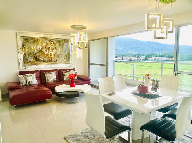 Apartamento de 3 alcobas en venta en Las Mercedes, Jamundí, 119 m² · foto 3 de 22