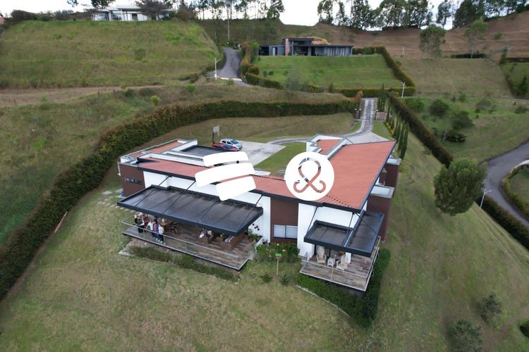 Casa de 3 alcobas en venta en Guarne · foto 4 de 14
