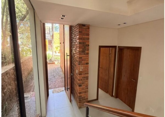 Casa en venta en San Bernardino — foto 2
