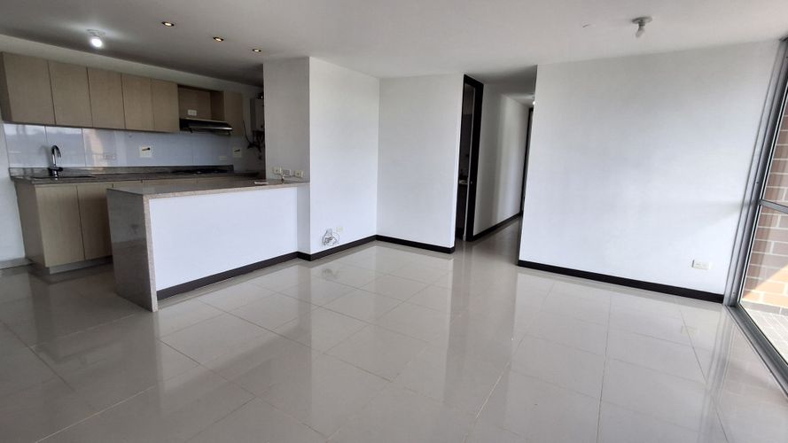 Apartamento de 3 alcobas en arriendo en Llano Grande, Rionegro, 78 m² · foto 2 de 19
