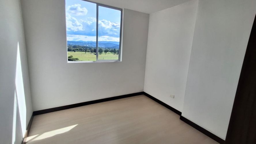 Apartamento de 3 alcobas en arriendo en Llano Grande, Rionegro, 78 m² · foto 7 de 19