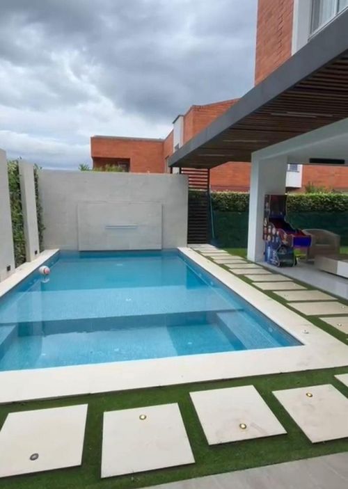 Casa de 5 alcobas en venta en Ciudad Jardin, Cali, 320 m² · foto 15 de 24
