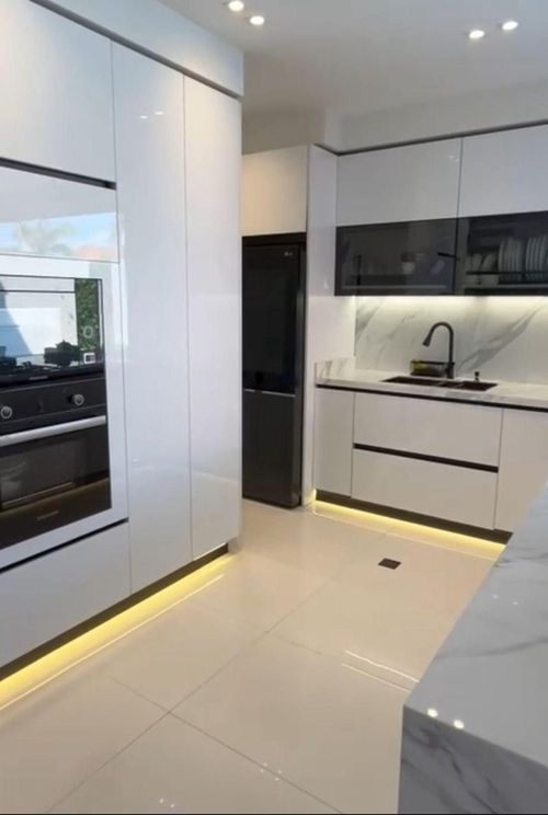 Casa de 5 alcobas en venta en Ciudad Jardin, Cali, 320 m² · foto 4 de 24