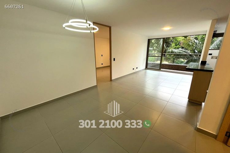 Apartamento de 1 alcoba en arriendo en Los Balsos, Medellín, 61 m² · foto 2 de 24